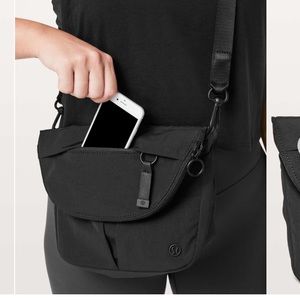 lululemon All Night Festival Bag